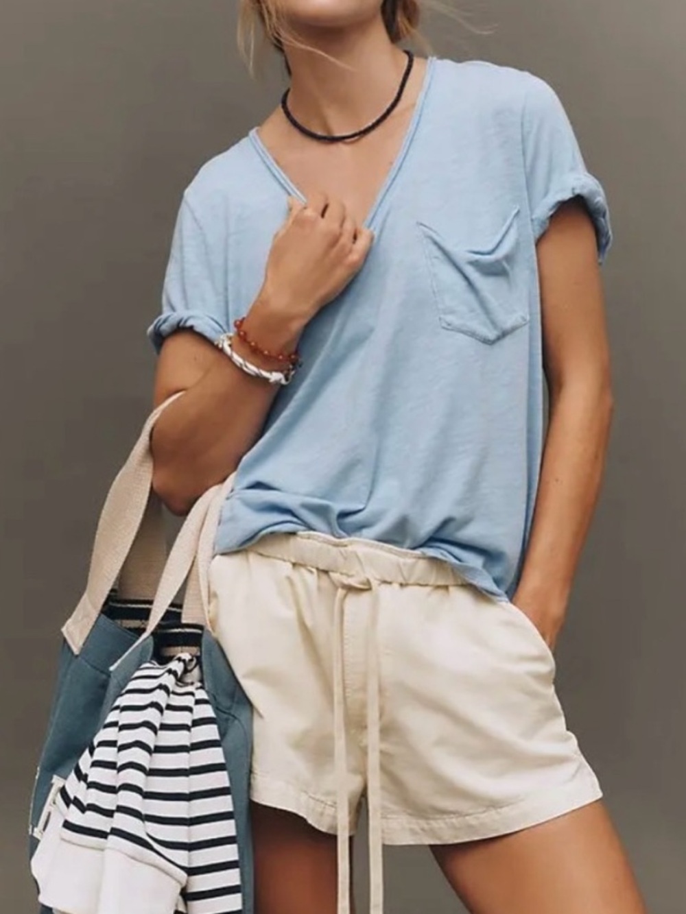 Anthropologie-Pilcro Quinn Light Blue V-Neck oversized Pocket Tee Medium